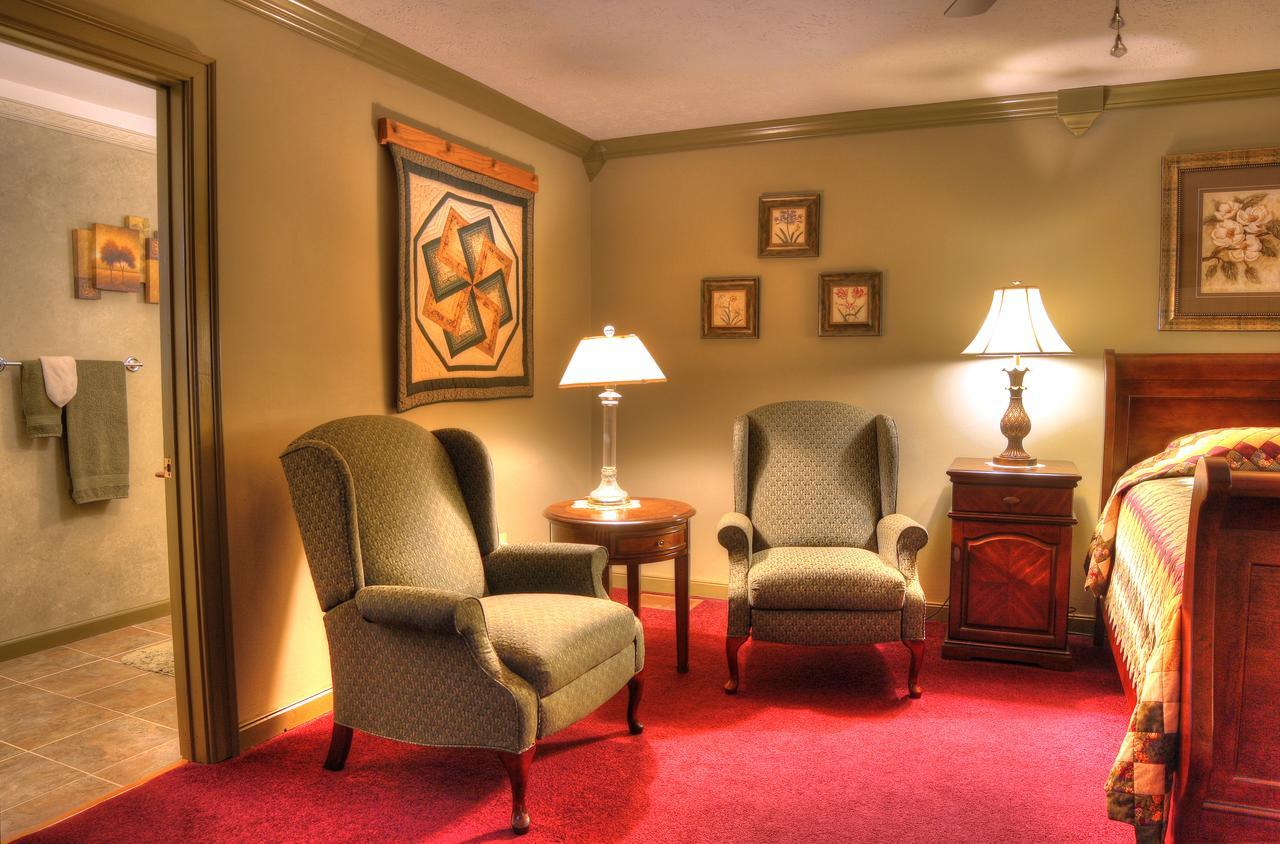Los Gatos Bed & Breakfast Penn Yan Exterior photo